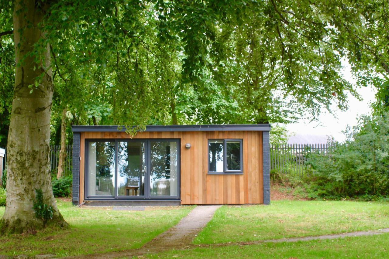 Cozy Snowdonia Chalet เคอร์นาวอน ภายนอก รูปภาพ