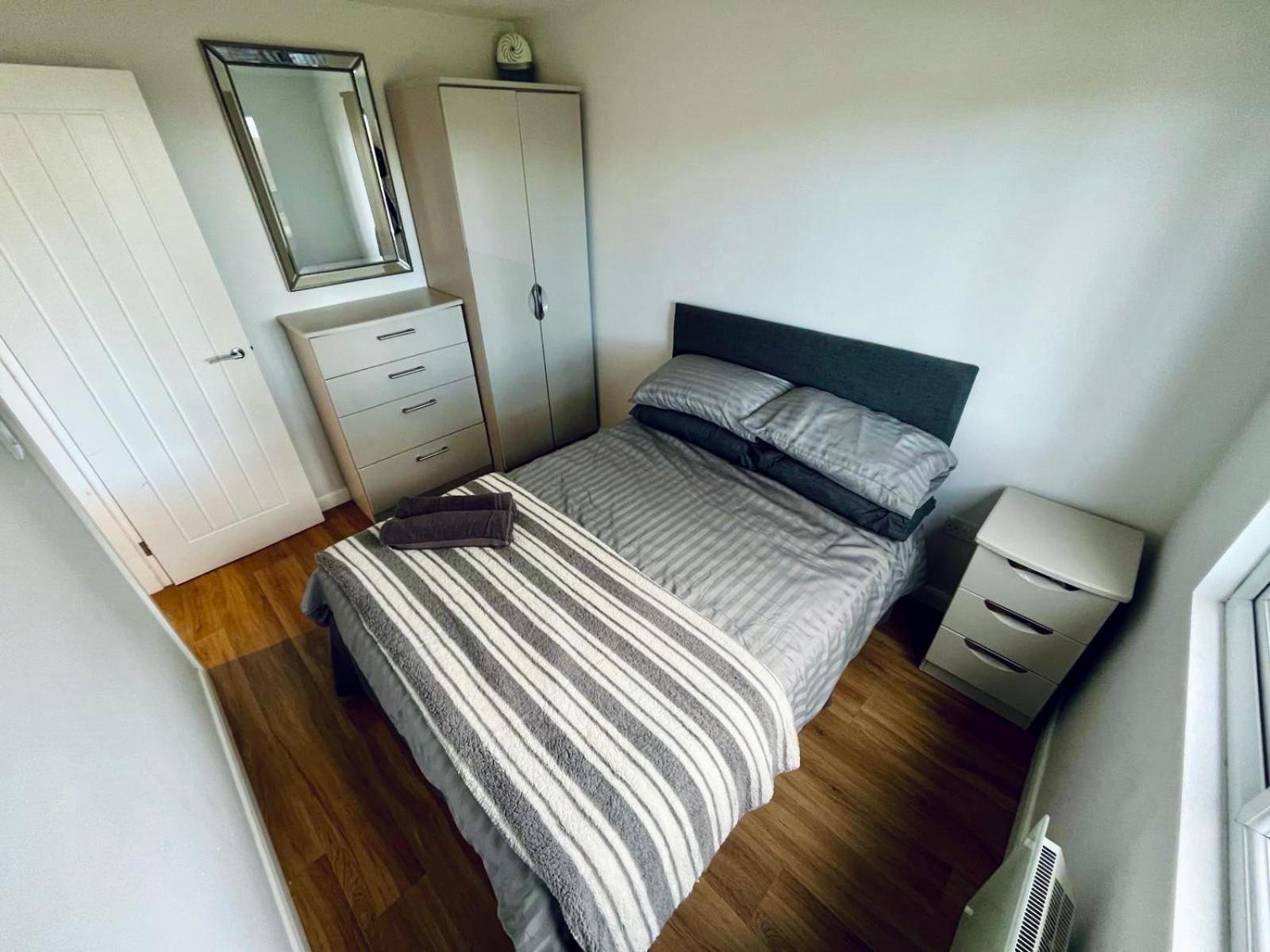 Cozy Snowdonia Chalet เคอร์นาวอน ภายนอก รูปภาพ